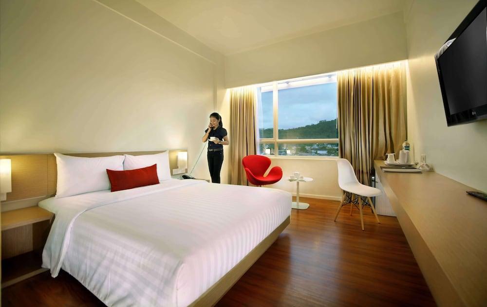Hotel The Zhm Premiere 4*