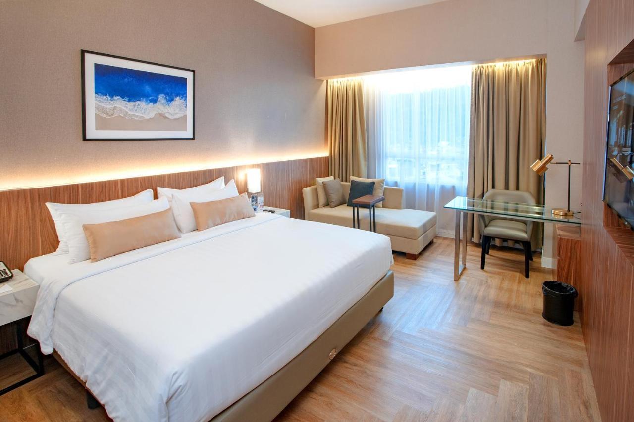 The Zhm Premiere Hotel